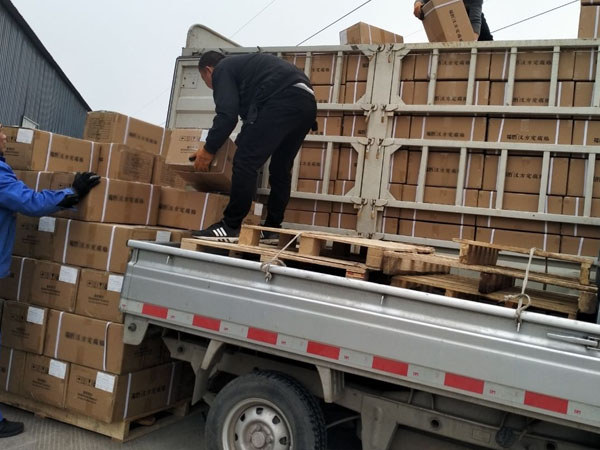今世康膏藥廠家現場發貨量在退熱產品上再創新高 今世康膏藥廠家現場發貨量在退熱產品上再創新高